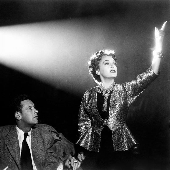 Sistema de Estudio: Con la muerte en los talones de Alfred Hitchcock,&nbsp;1959.